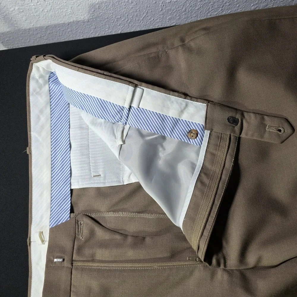 Lands' End Traditional Fit Men's Expandable Waist‎ 44x28.5 Quality Khakis Pants